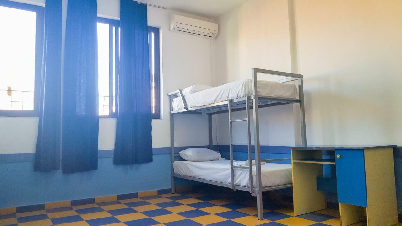 Home Hostel Shkodër Oda fotoğraf