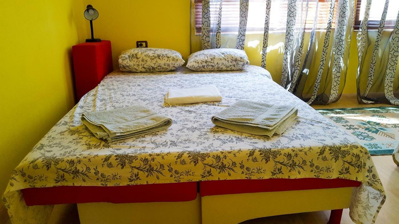 Home Hostel Shkodër Dış mekan fotoğraf