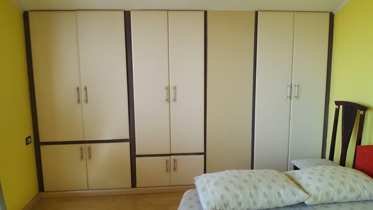 Home Hostel Shkodër Dış mekan fotoğraf